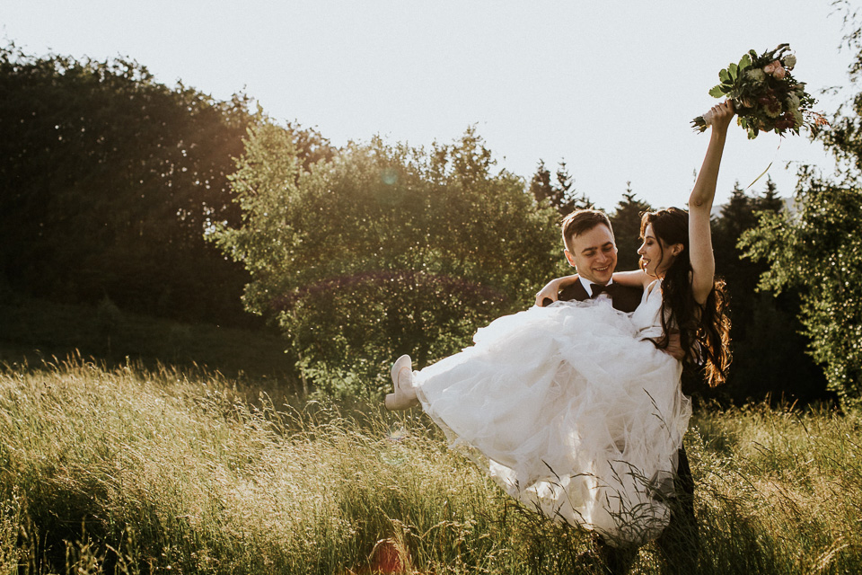 Wesele na Kocierzu | Baciarska Chata | fotografia ślubna Forest Wedding