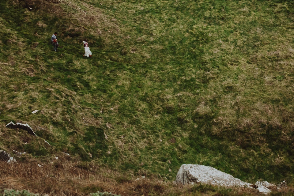 Cliffs-of-Moher-wedding-session-0067.jpg